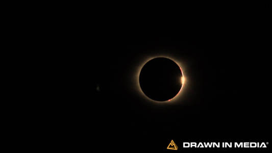 Total Eclipse with Diamond Rind